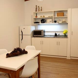 Cocina y comedor de un loft